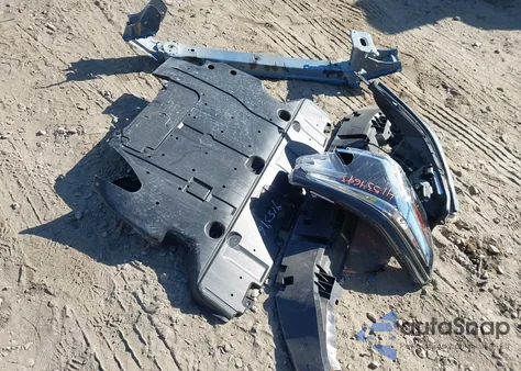 2022 Subaru Forester z USA, uszkodzony, nr VIN JF2SKAAC7NH508008